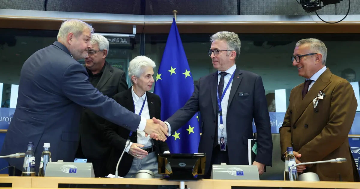 Eesti eurosaadikute uueks huviobjektiks tõusis kaitsekomisjon