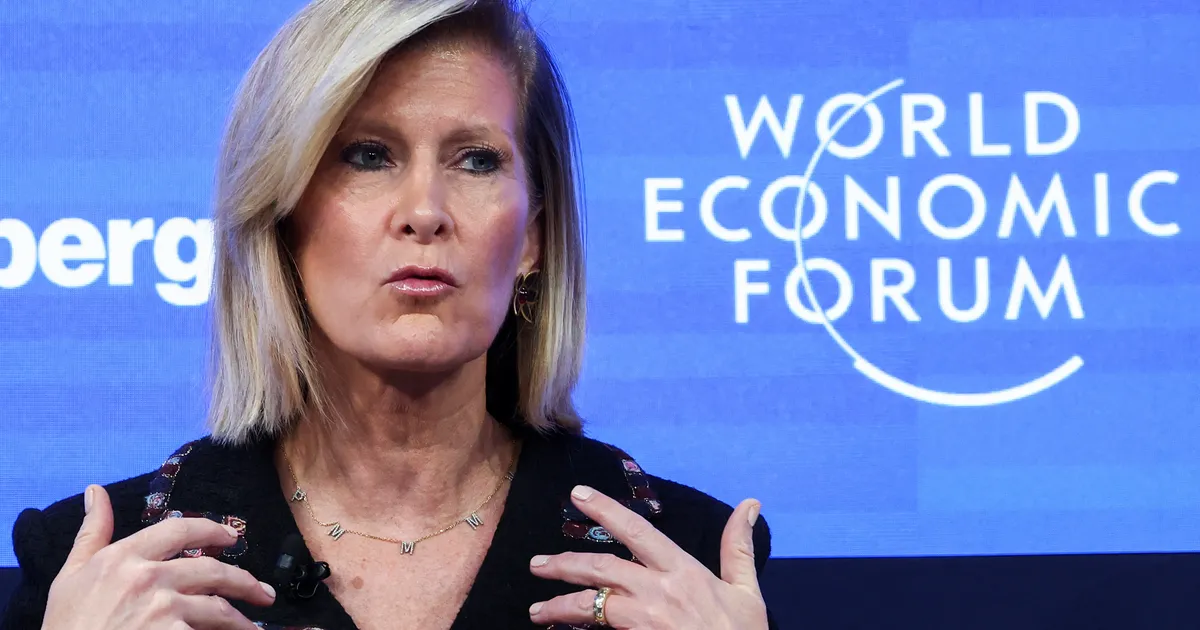 WSJ: Firmad asutavad Trumpi täitevkorralduste turmtules sõjastaape ja avavad otseliine. Käskudes on aga ootamatud riskid