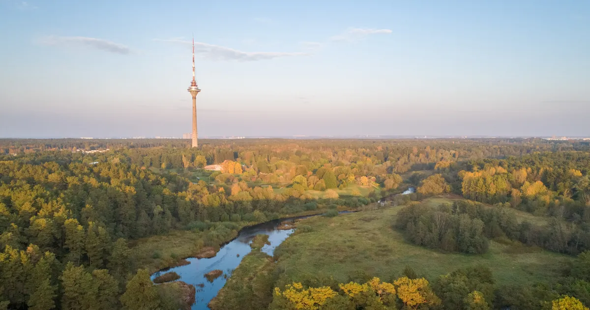 FOTO ⟩ Vaata, kui kaunilt paistab Helsingist Tallinna teletorn