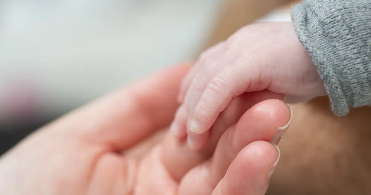 Texases leiti õuest kriitilises seisus vastsündinu