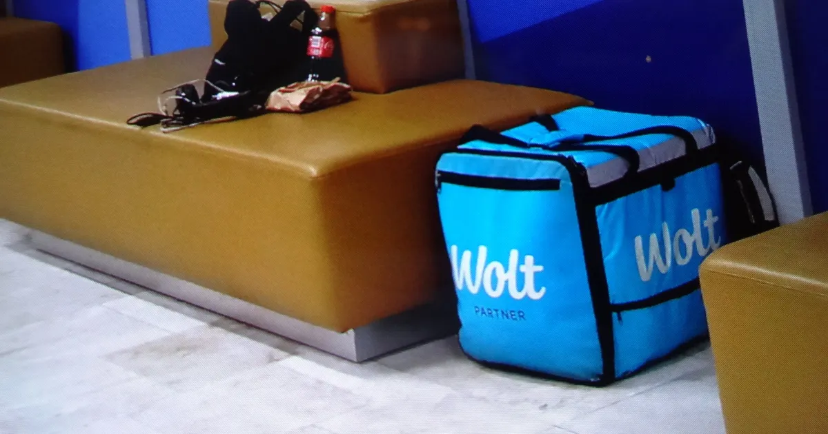 Naiskulleri välimus riivab Tartu mehe silma: Wolti toidukotis leidub tal igasugu asju