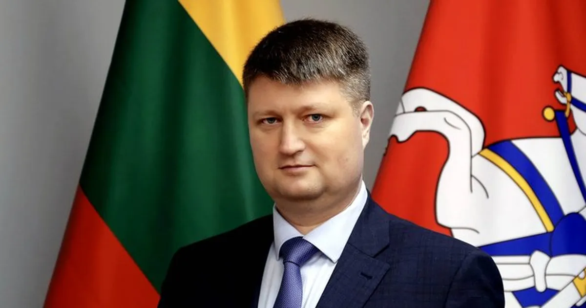 Leedu aseminister jagas VKontaktes Vene armeed ja Nõukogude Liitu ülistavaid laule