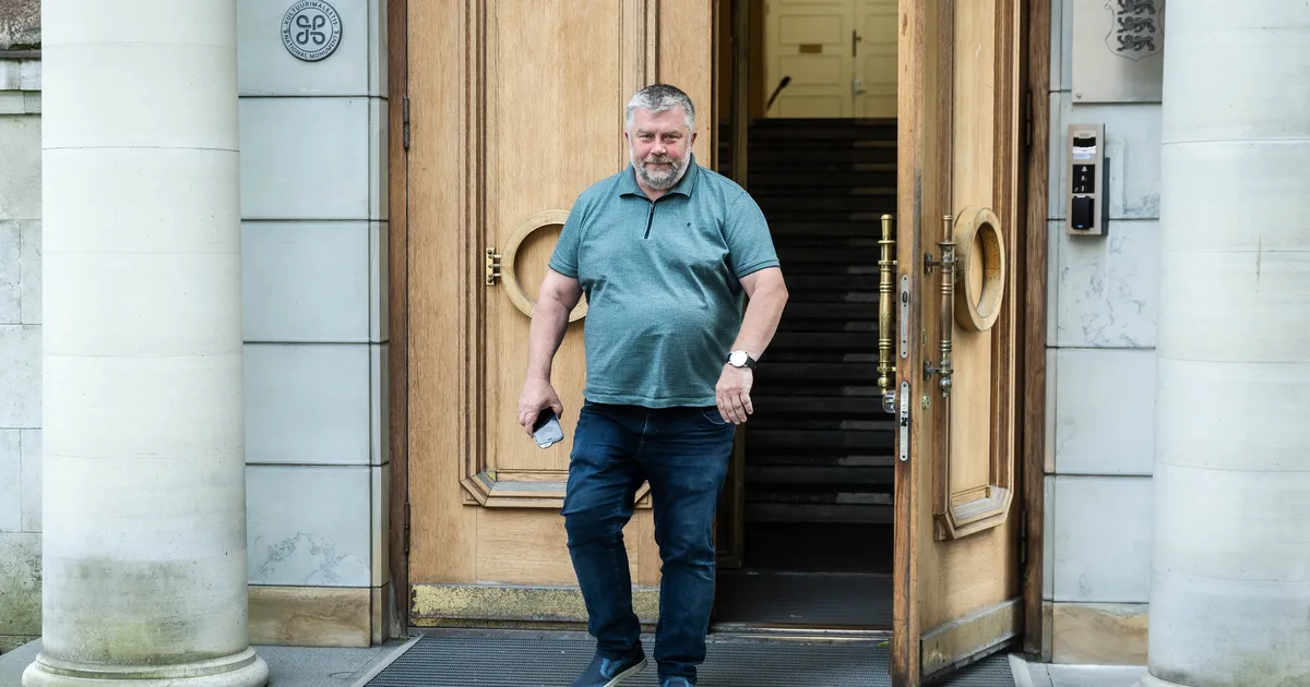 Riigikaitse raporti tegijad käisid kaitseministeeriumis, kaasas ka Neeme Väli