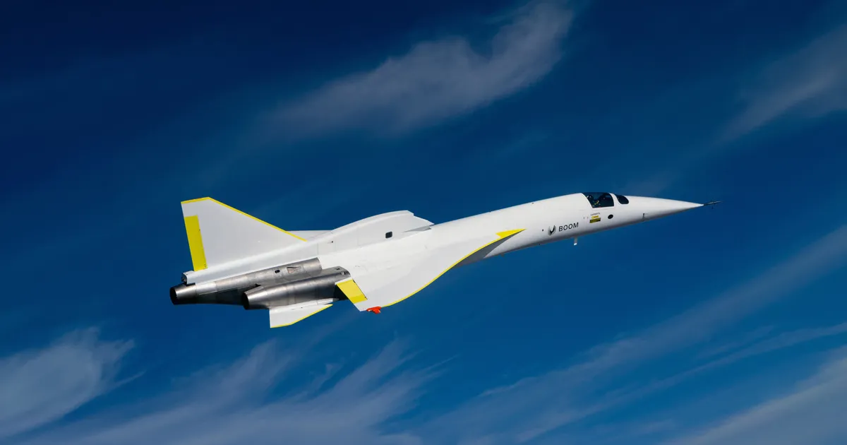 Vaata otse ⟩ Lähitundidel üritab helibarjääri ületada üks eralennuk