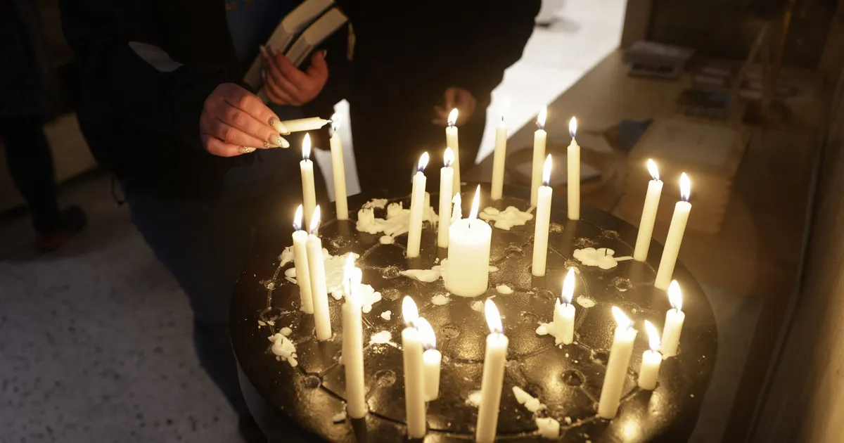 Soomlased venitavad surnute matmisega ebanormaalselt kaua