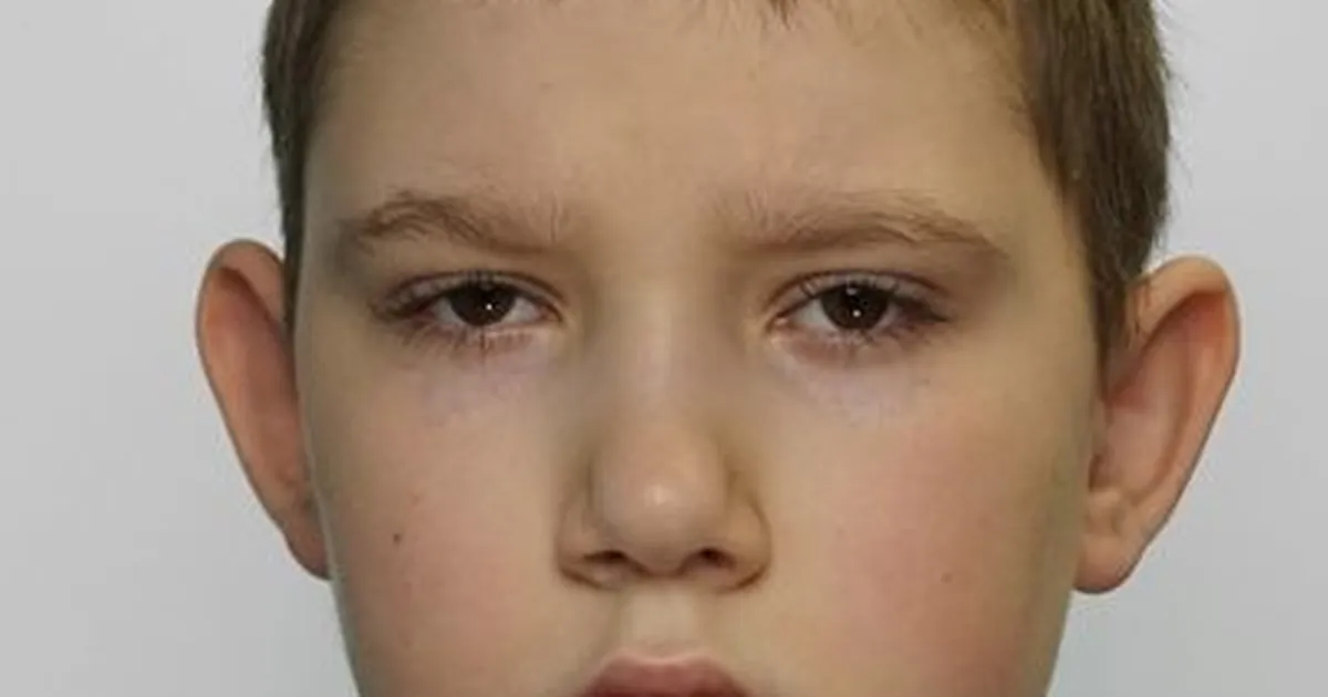 ETTEVAATUST ⟩ Politsei otsib Valgas kööginoaga ringi liikuvat noormeest