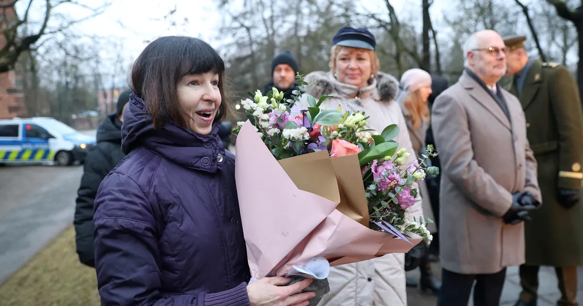 VAATA PILTE ⟩ Aasta kirjandusõpetaja tiitli pälvis tartlanna