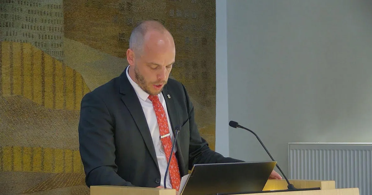 Tavatu juhtum Tartus: volikogu salvestisest kadus opositsioonivoliniku sõnavõtt