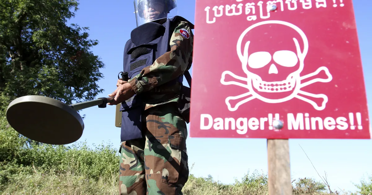 USA rahast ilma jäänud Kambodža peatab osaliselt miinieemaldustööd