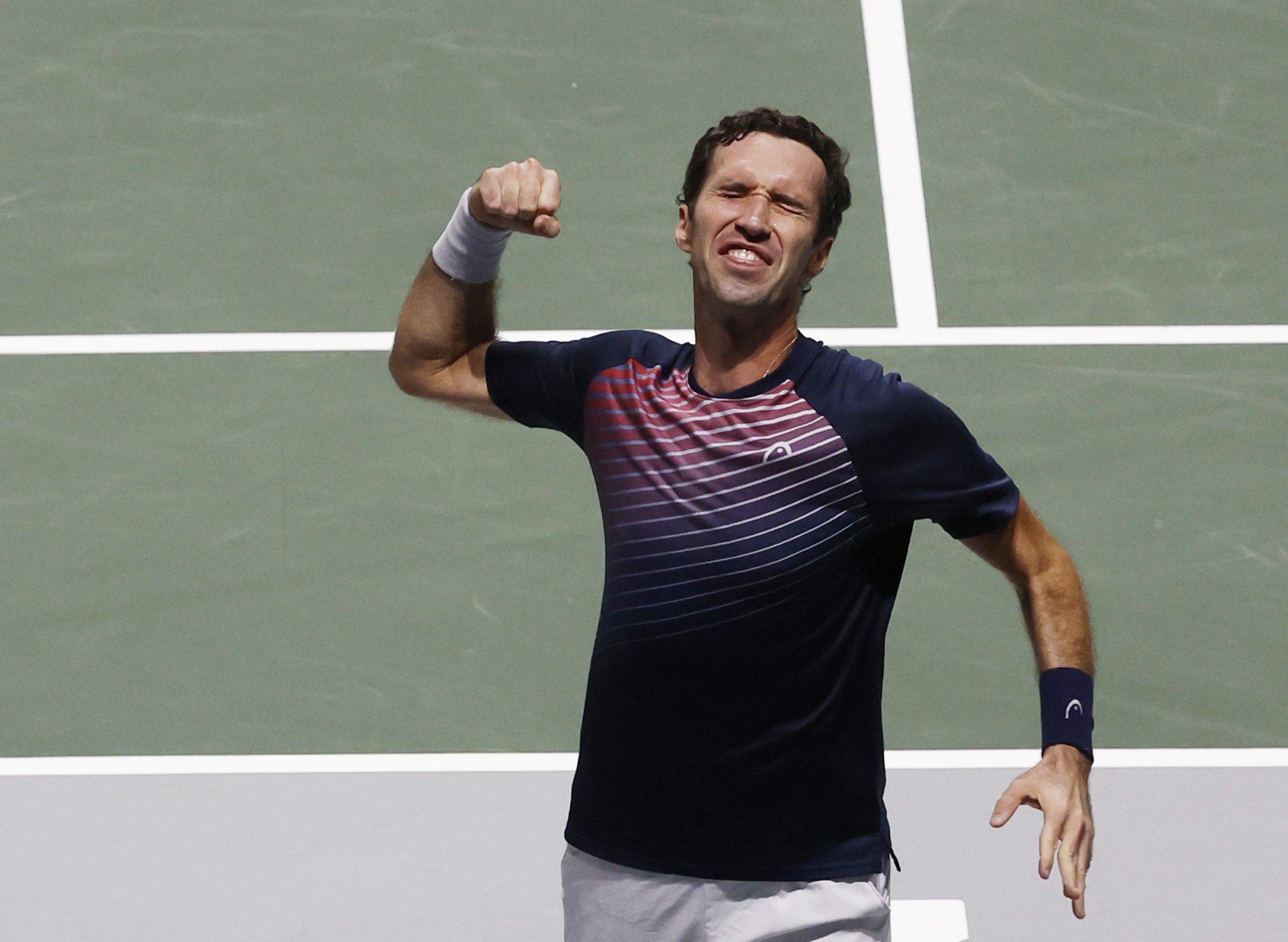 Lajal läheb Austraalias vastamisi Venemaa hüljanud kasahhiga. Tenniseekspert Riho Kallus: Margil on väga head võimalused