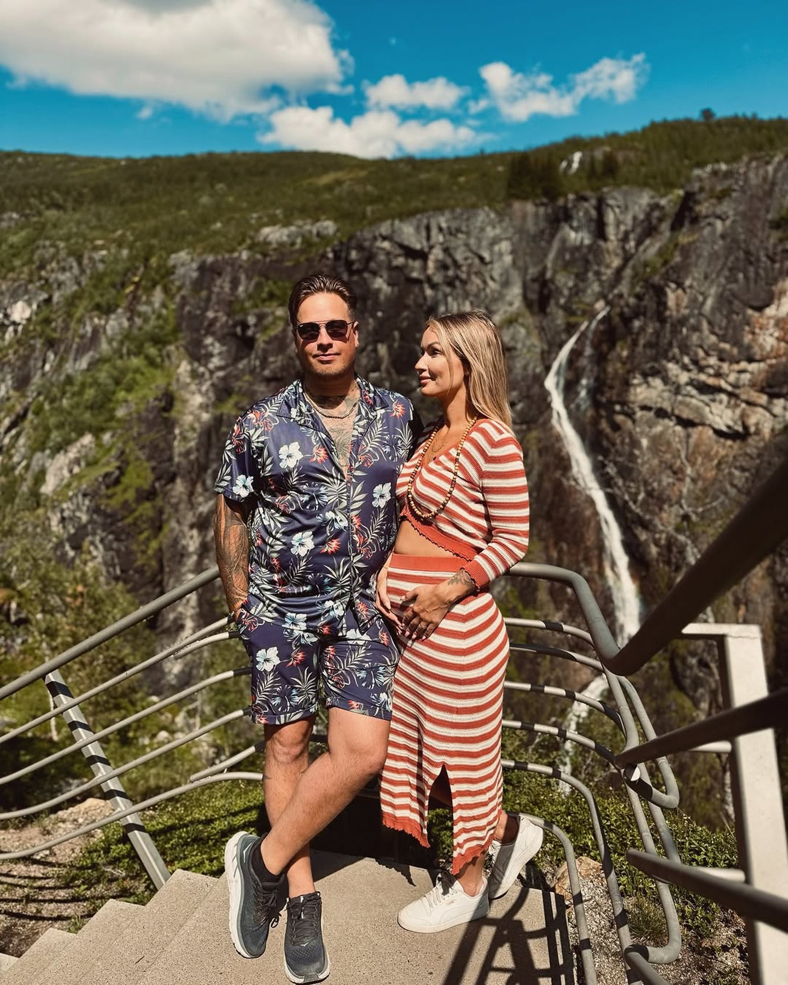 Telebeebi on sündinud! Eestlannast Netflixi tõsielustaar sai emaks