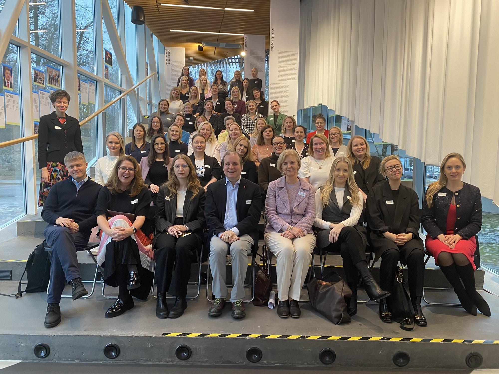 Üha enam naisi püüdleb tippjuhi rolli – naisjuhtide kiirendisse kandideeris rekordarv osalejaid