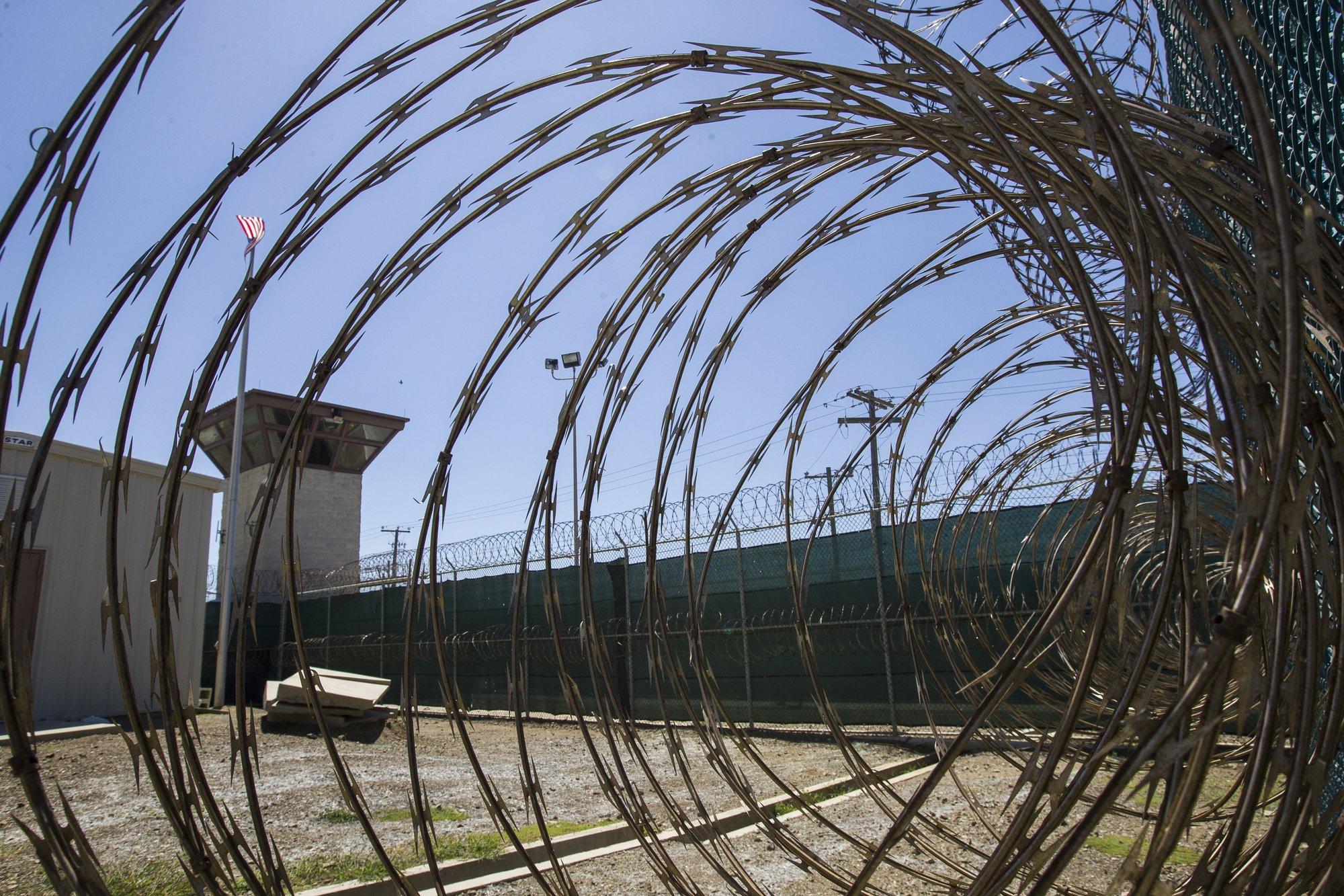 Trump käskis valmistada Guantanamo Bays ette laagri 30 000 migrandile