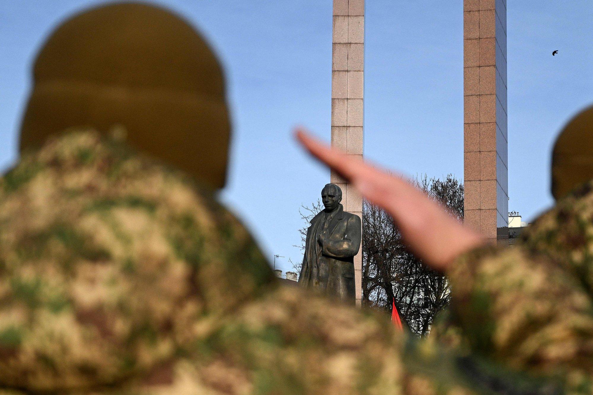 SÕJARAPORT | Rainer Saks: Põhja-Korea sõdurite käitumist iseloomustab täielik surmapõlgus ja hoolimatus kaaslaste vastu