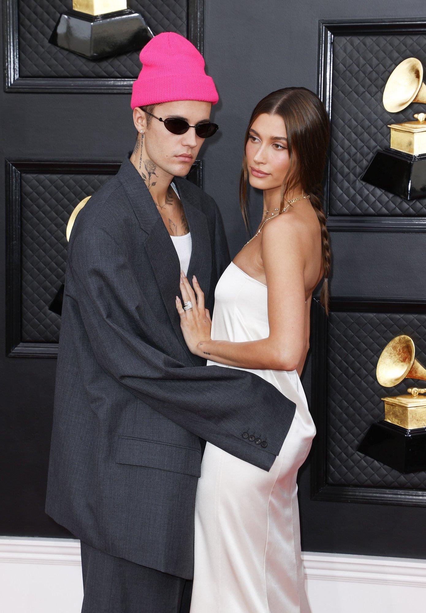 Justin Bieberi abielu on karil? Supersaar teeb krüptilisi vihjeid oma lähisuhete kohta