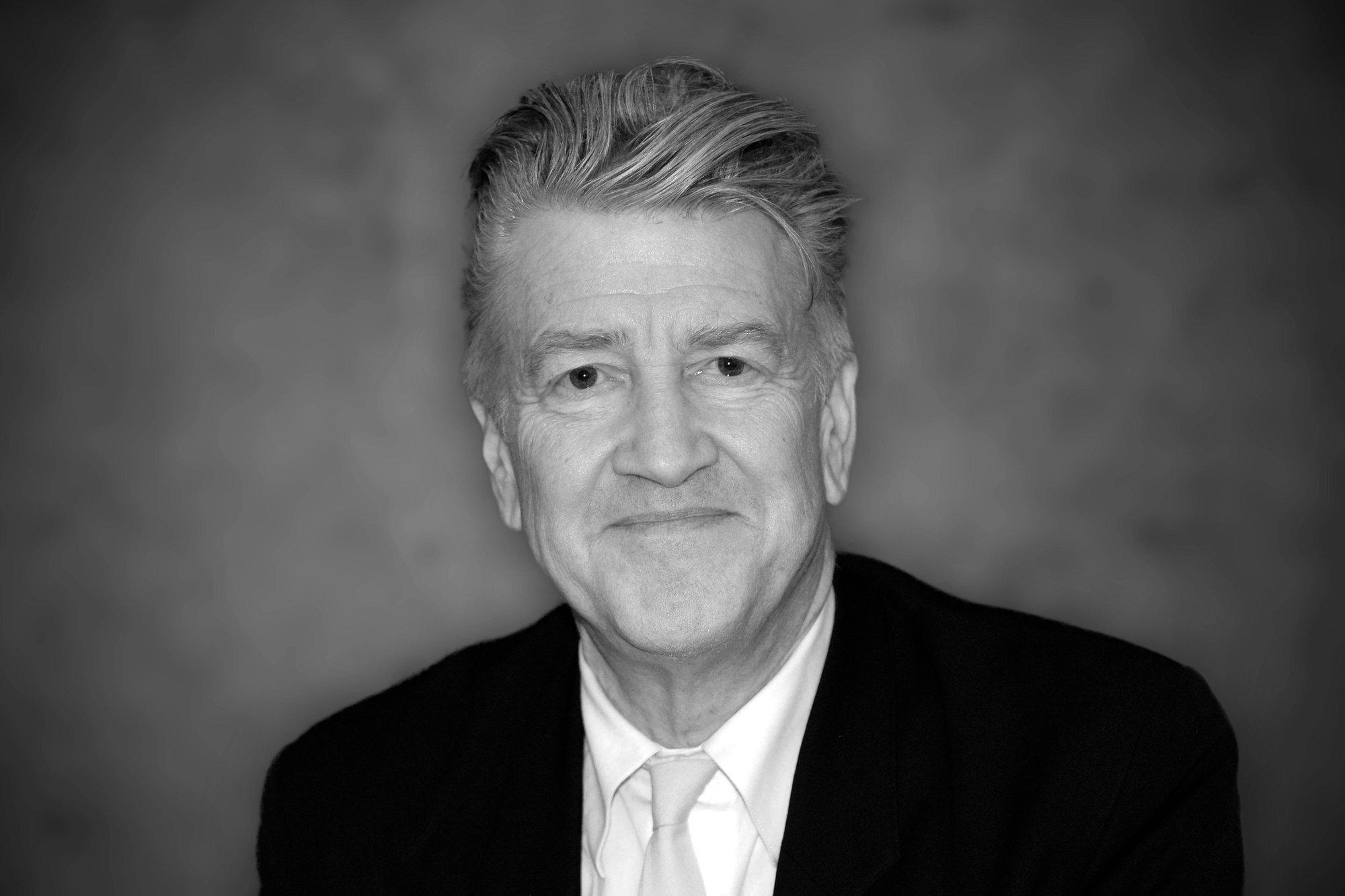 Suri režissöör David Lynch