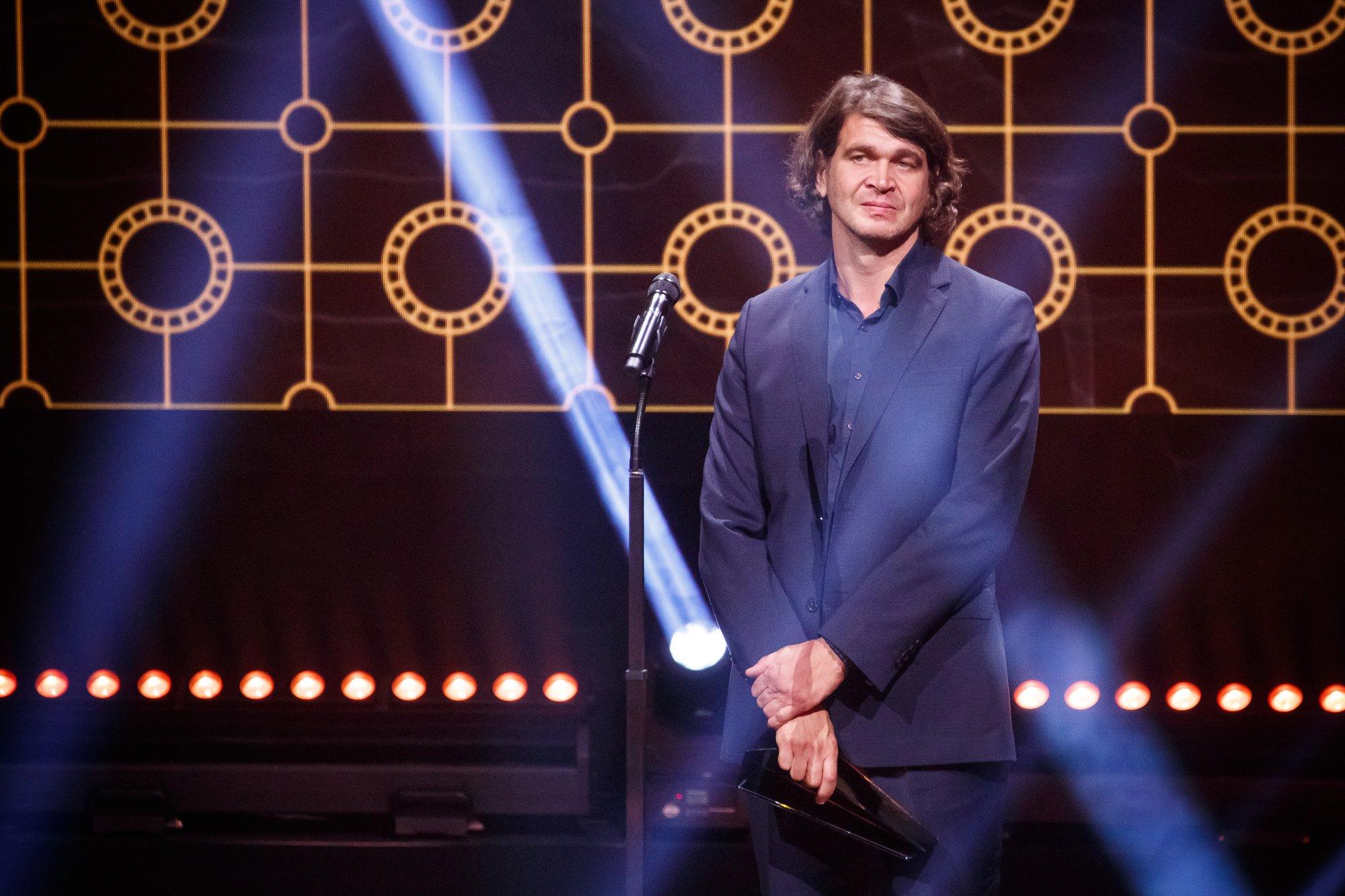 Arbo Tammiksaar tunnistas, et tarvitas kärbseseeni enne EFTA auhinna vastu võtmist. „See on parem kui alkohol“