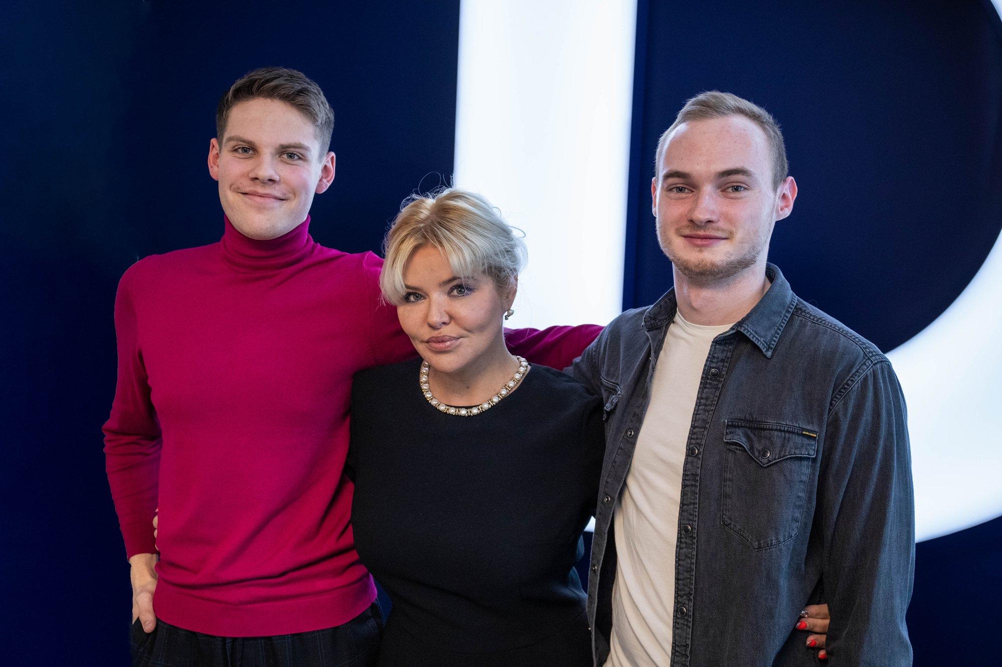 llusüstide kuninganna Marju Karin võttis endale kitse: tänapäeval ongi moes, et rikkad võtavad endale erilisi loomi