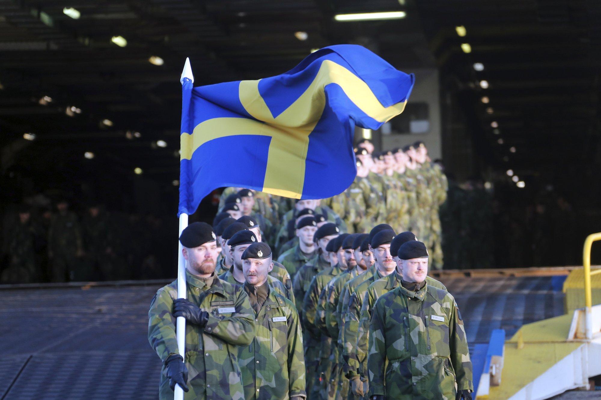 Lätti saabusid sajad Rootsi sõdurid