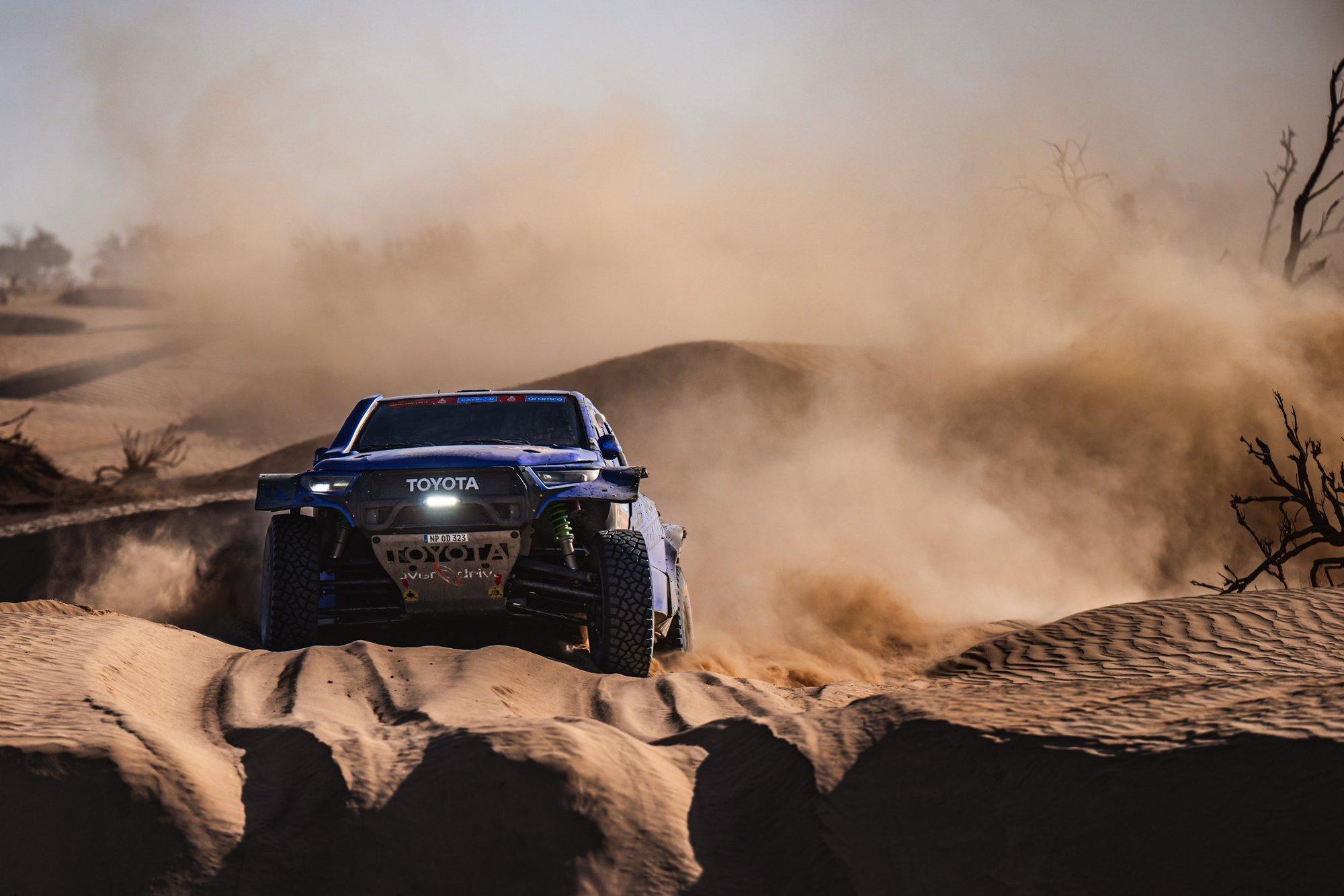 VIDEO | Eestlastel oli Dakari rallil imeline päev, Loeb tegi avarii