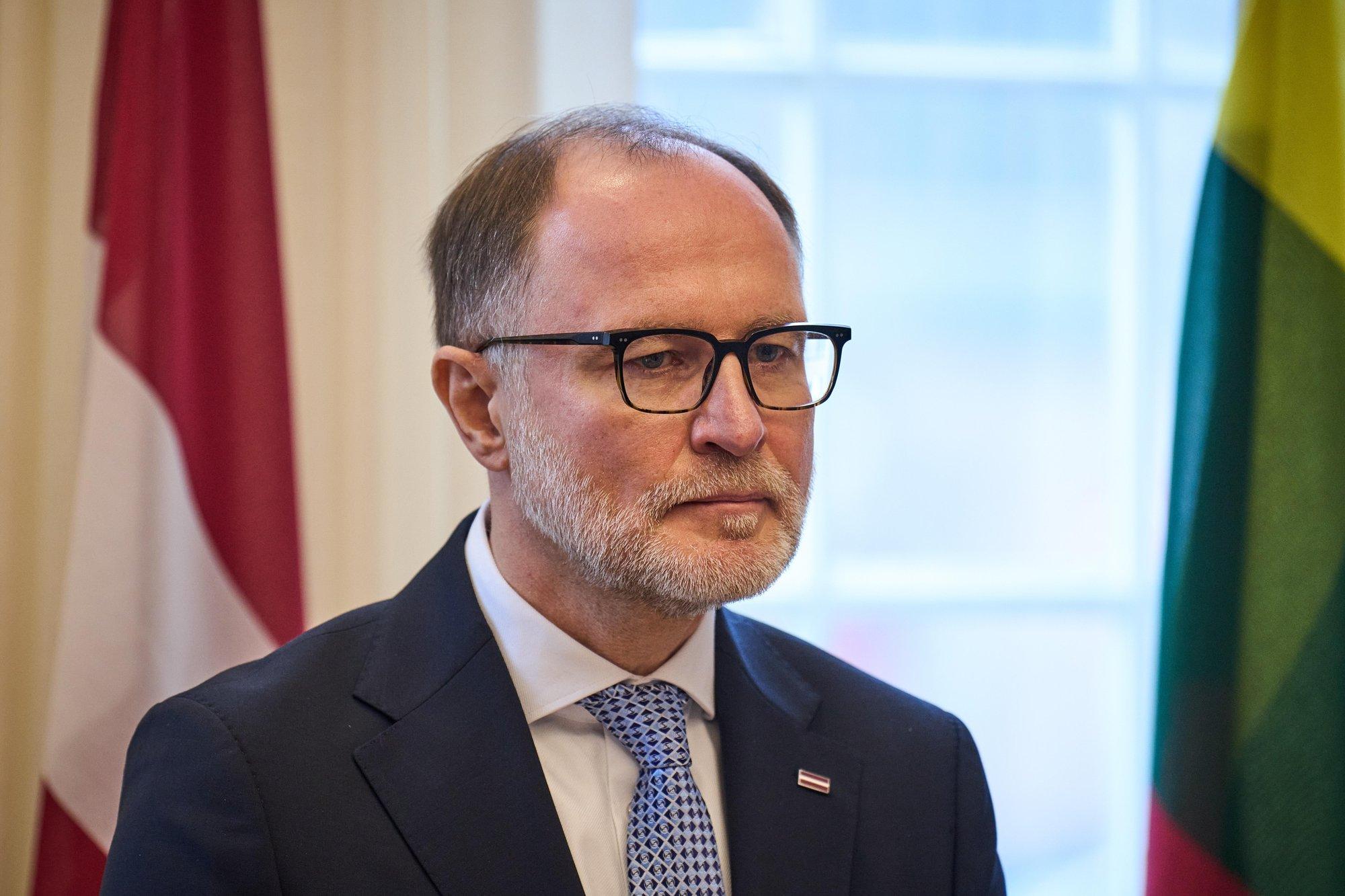 Läti kaitseminister Sprūds: me ei saa panna patrulllaeva kaabli iga meetri juurde