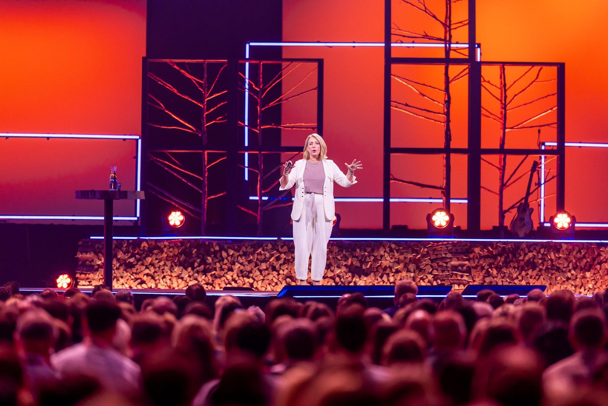 AINULAADNE VÕIMALUS | 10 noort spetsialisti saavad tasuta pääsme Helsingisse Põhjamaade juhtivale ärifoorumile