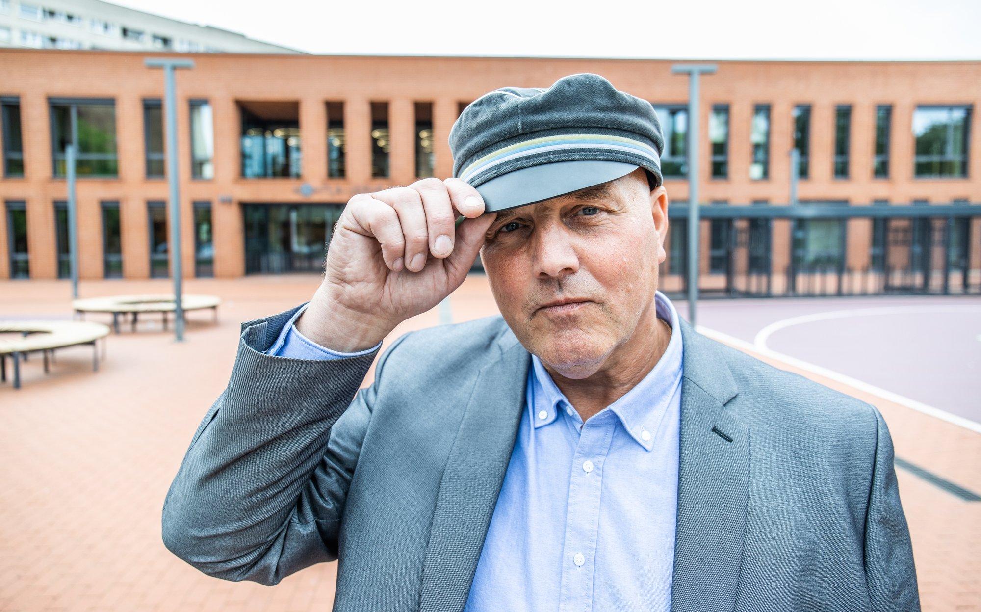 Seitse last! Koolipapa Hendrik Agur on noore kaasaga kahe järeltulija võrra rikkam