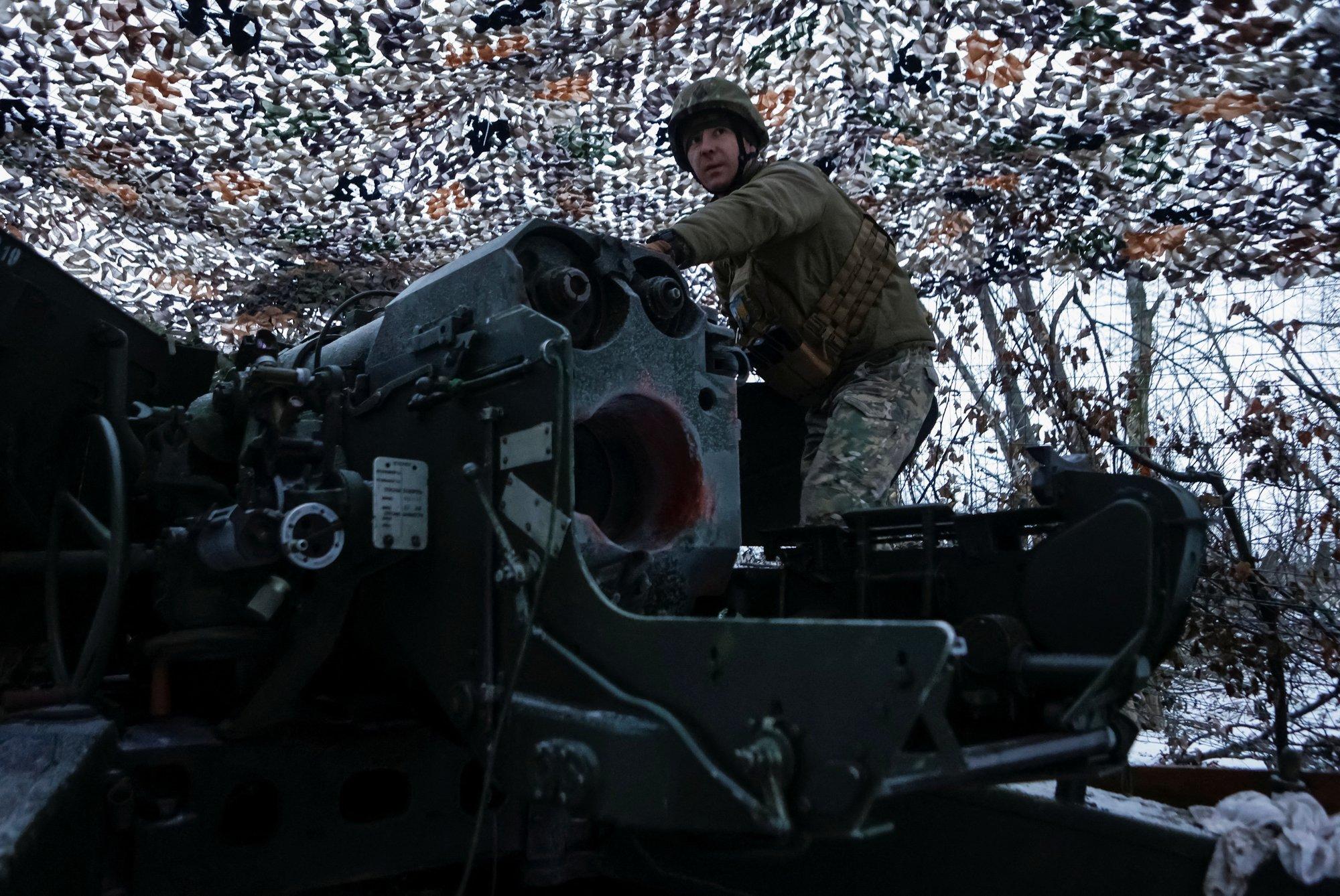 SÕJARAPORT | Teet Kalmus: Venemaa ei saa oma droonidega hakkama. Venelased muutusid jahtijatest jahitavateks