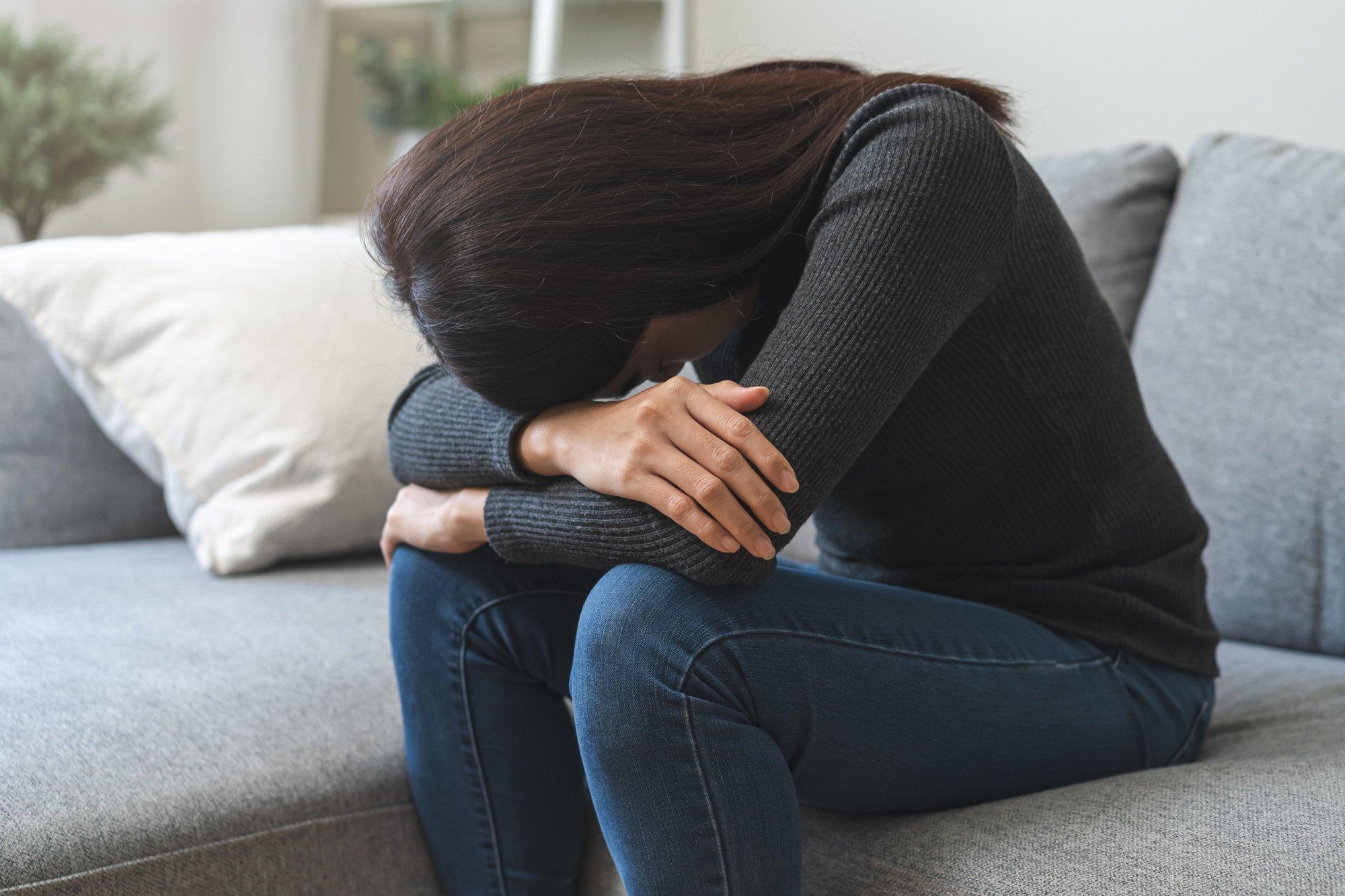 „Seitse aastat veel, sinnamaani katsun vastu pidada.“ Eestlanna räägib, mis teda veel nii kaua kehvas suhtes hoiab