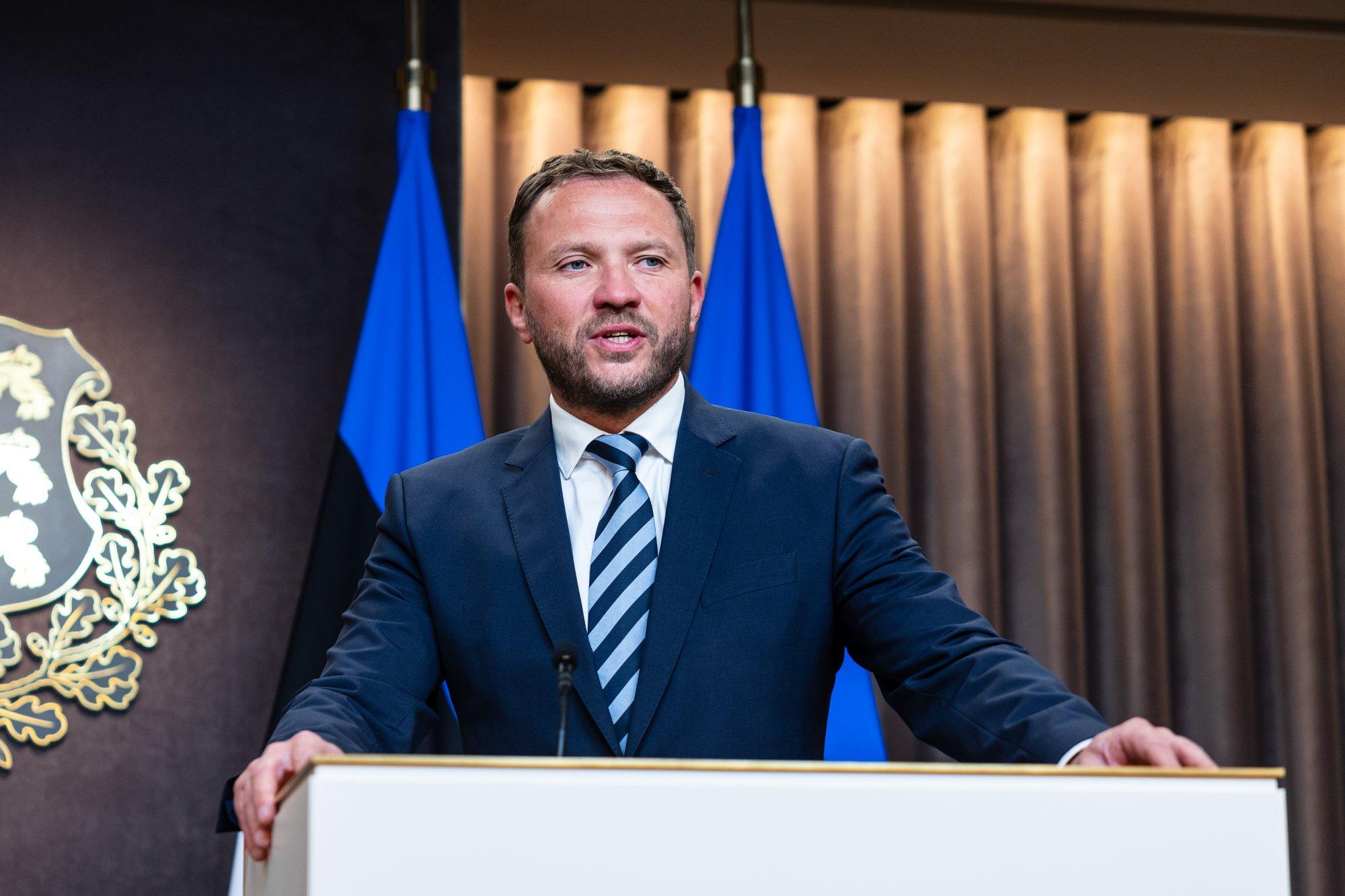 Tsahkna: ühegi riigi presidenti ei kohelda nii, nagu Trump kohtles Zelenskõid