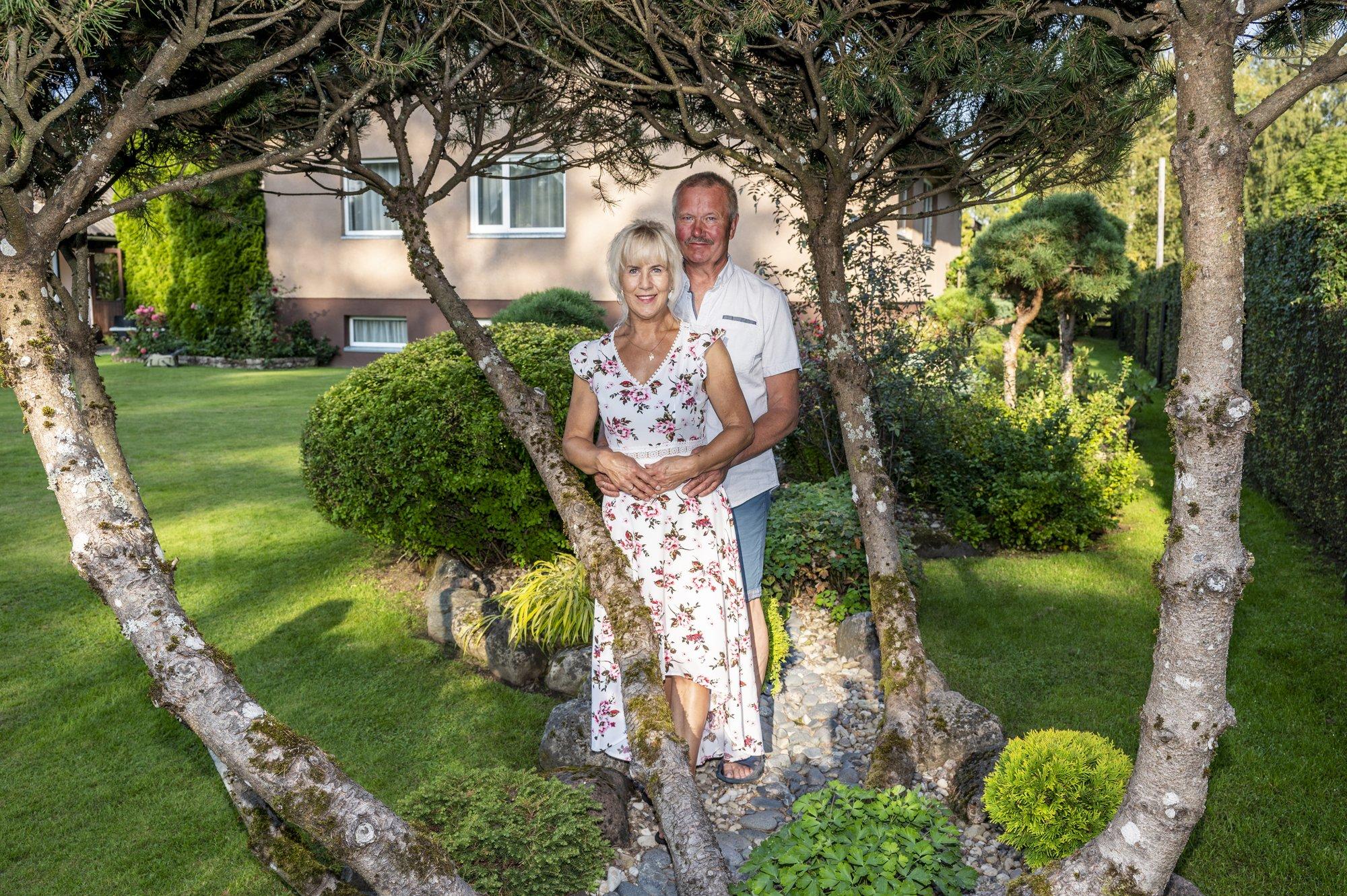 Vallatud vormimängud väikeses aias