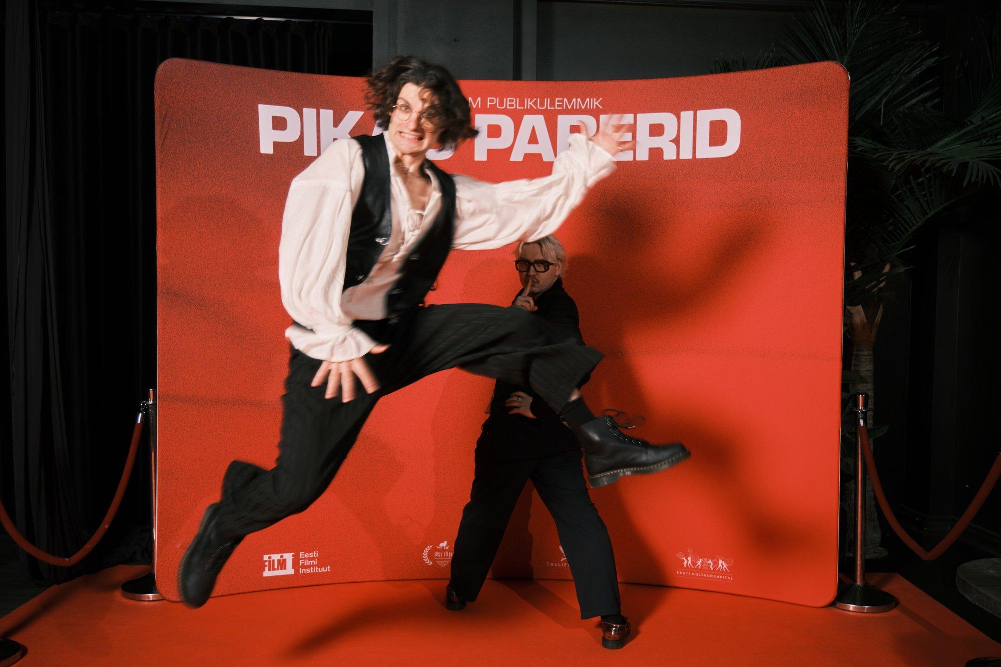 FOTOD | Vaata, kes tulid uue komöödia „Pikad paberid“ esilinastusele