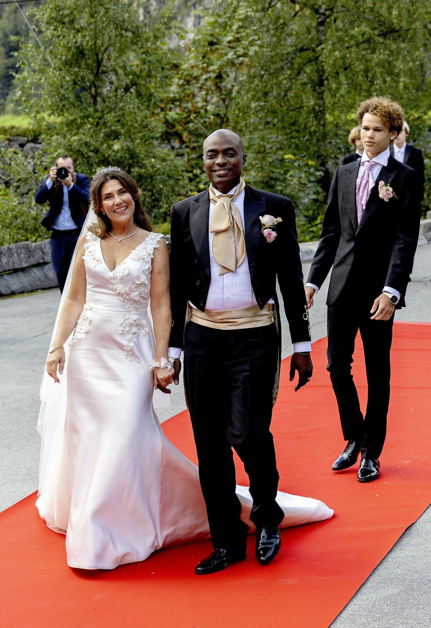 Norra printsessi Märtha Louise suvine pulm läks politseile kulukaks: võimud kulutasid peo tõttu üle miljoni Norra krooni