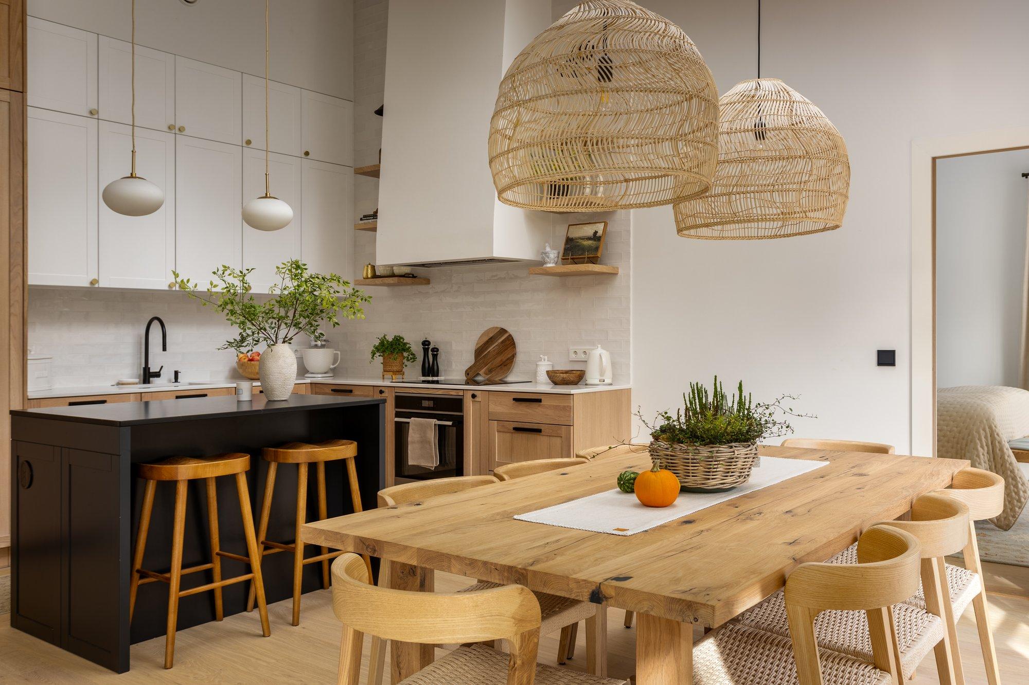 FOTOVÕISTLUS „MINU STIILNE KÖÖK“ | Harmooniline köök, kus kohtuvad modernne ja klassikaline stiil