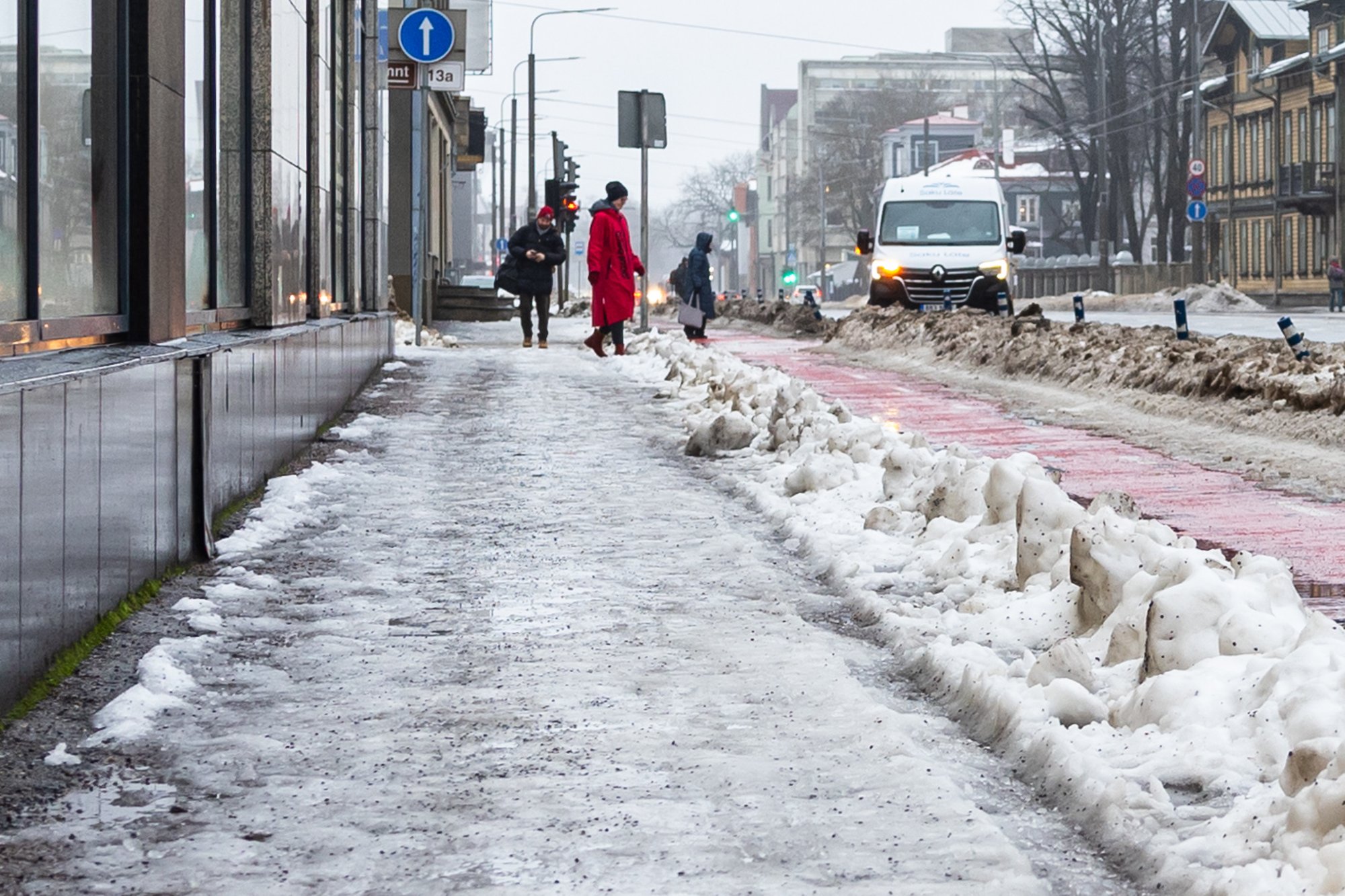 FOTOD | Tallinnas tõi libedus EMO-desse rohkem traumapatsiente