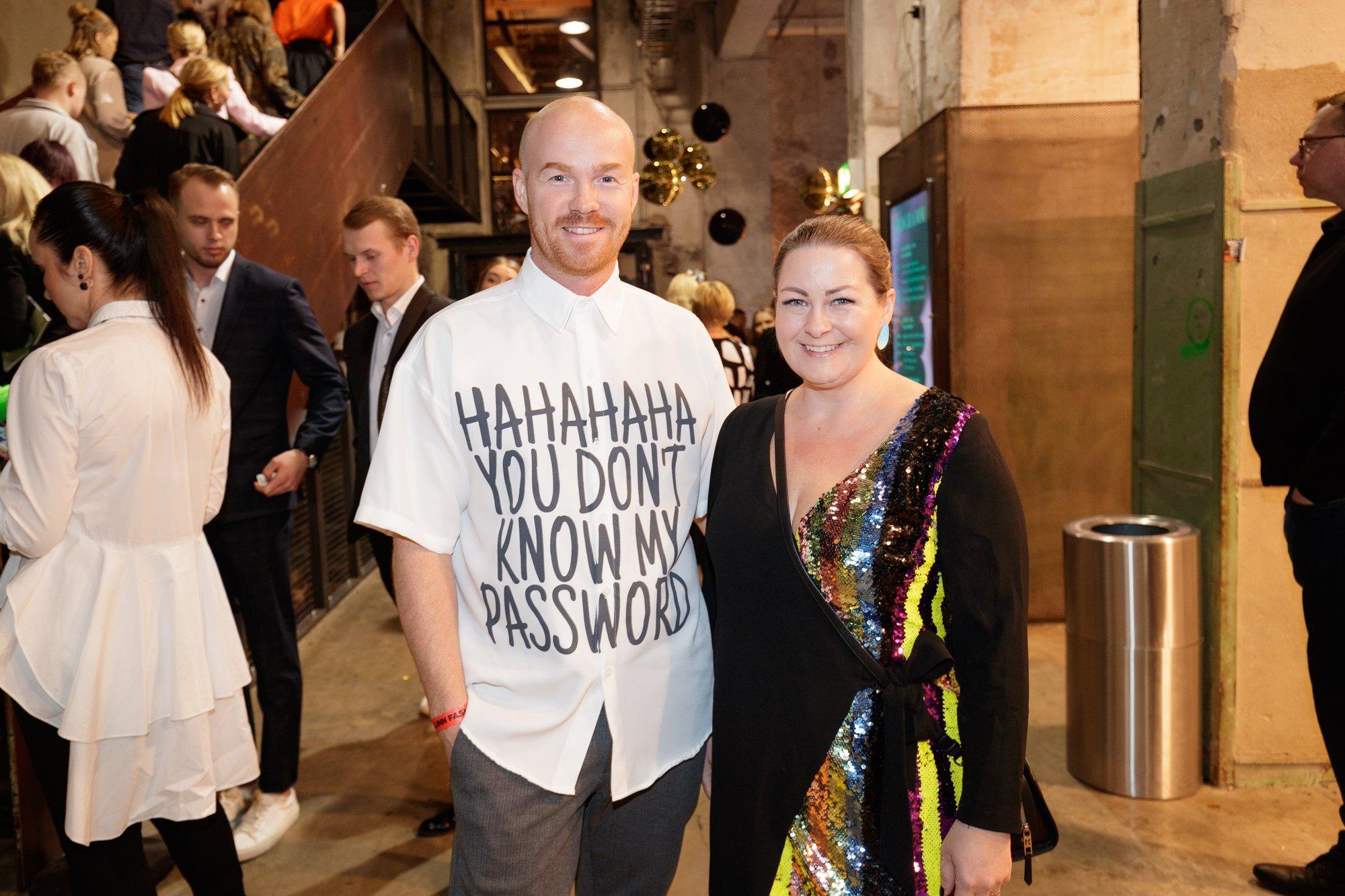 Marimell kiitis telesaates jumestuskreemi, kuid ei maininud, et on ise selle maaletooja. Blogija: hoian oma ärilised tegemised lahus