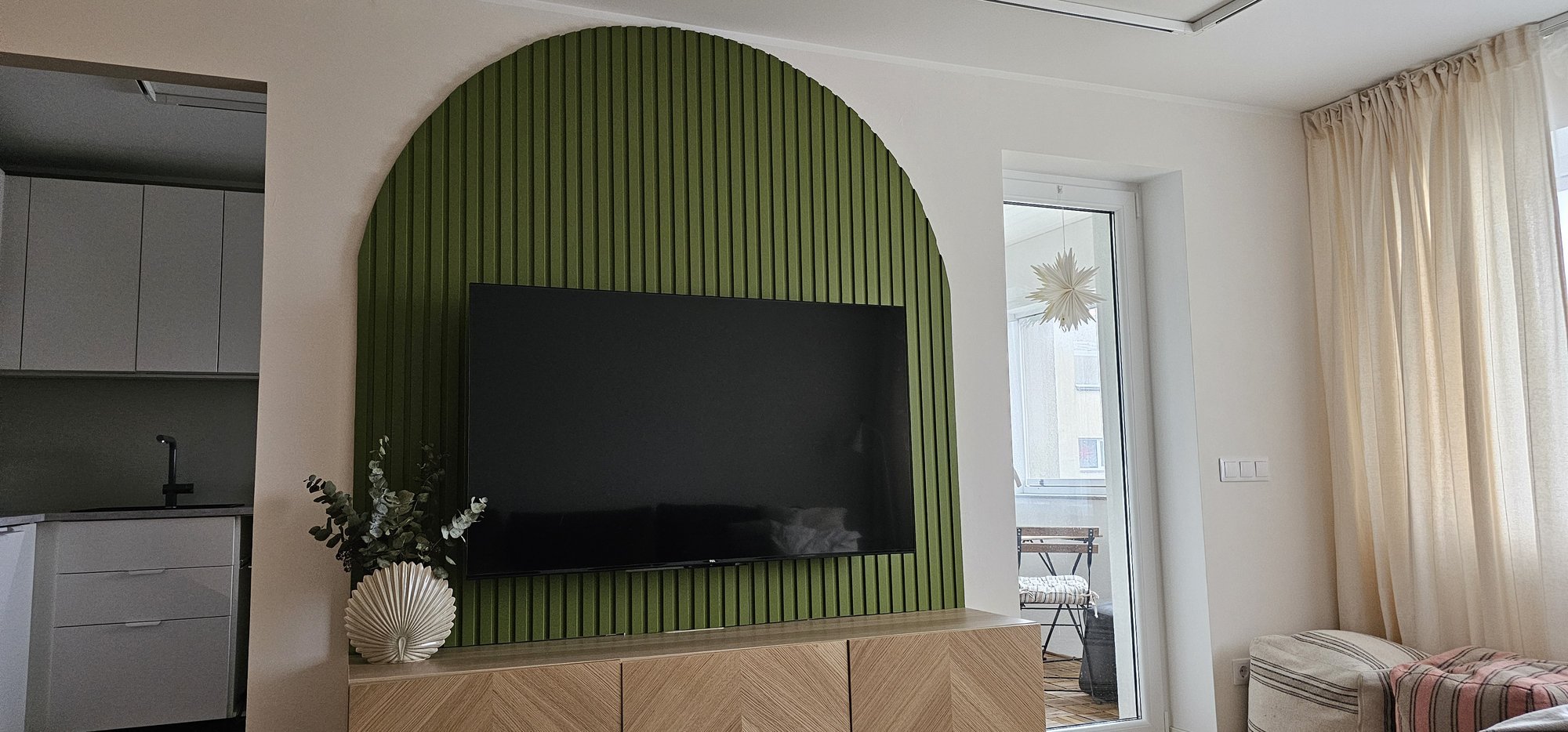 TEE ISE | Kuidas teha teleri taha efektne liistusein?