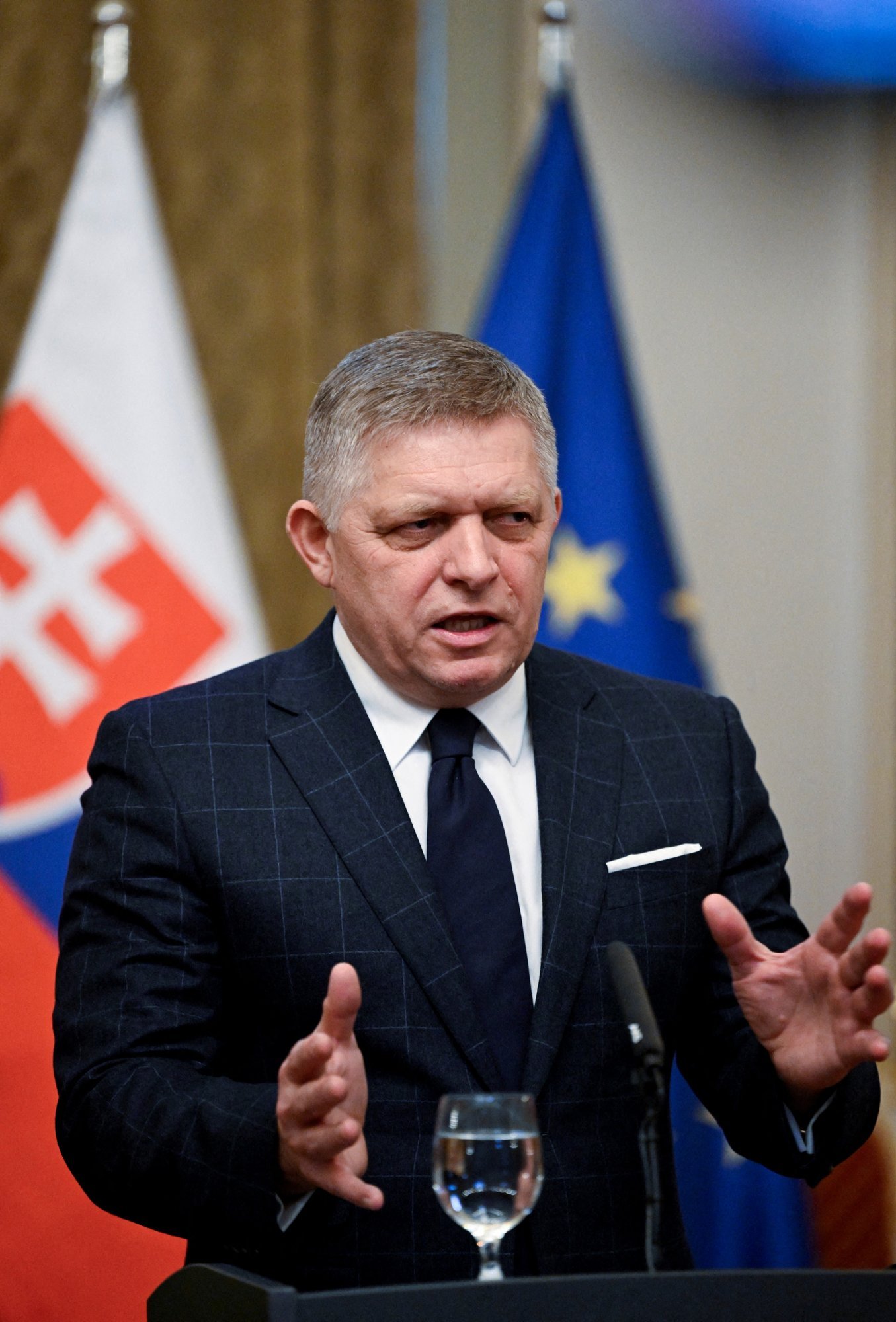 Fico nimetas Zelenskõid Slovakkia vaenlaseks