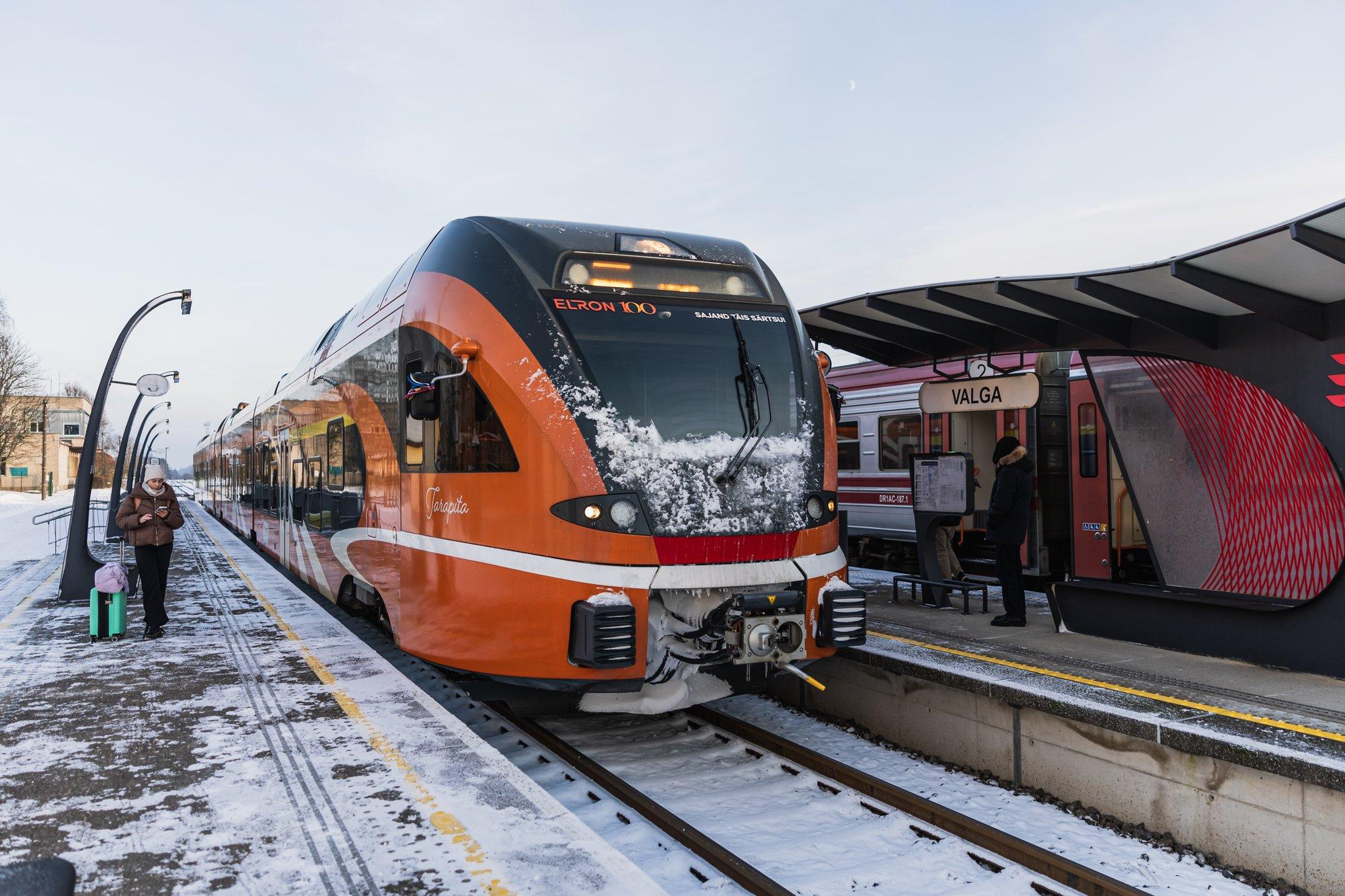 Elron saab hakata Tallinnas kõrgemat piletihinda küsima. Järvan: on kohatu panna linn sundvaliku ette