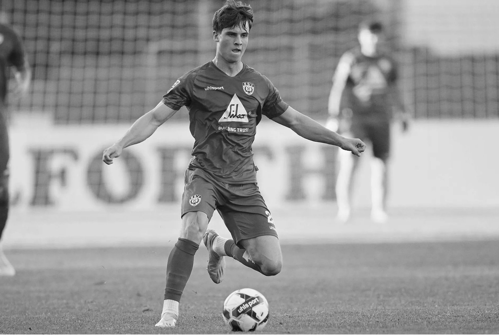 22-aastane Saksamaa jalgpallur leiti oma voodist surnuna