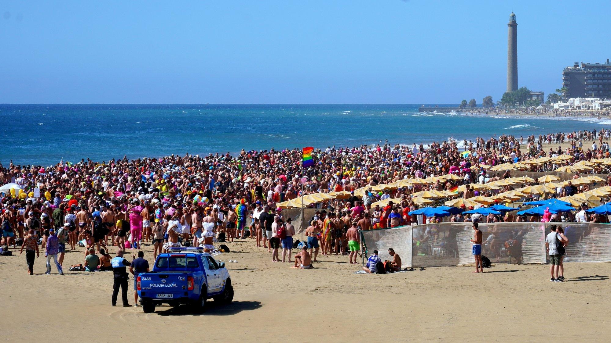 Turistid, minge ära! Kanaari saared ei taha rohkem väliskülalisi vastu võtta