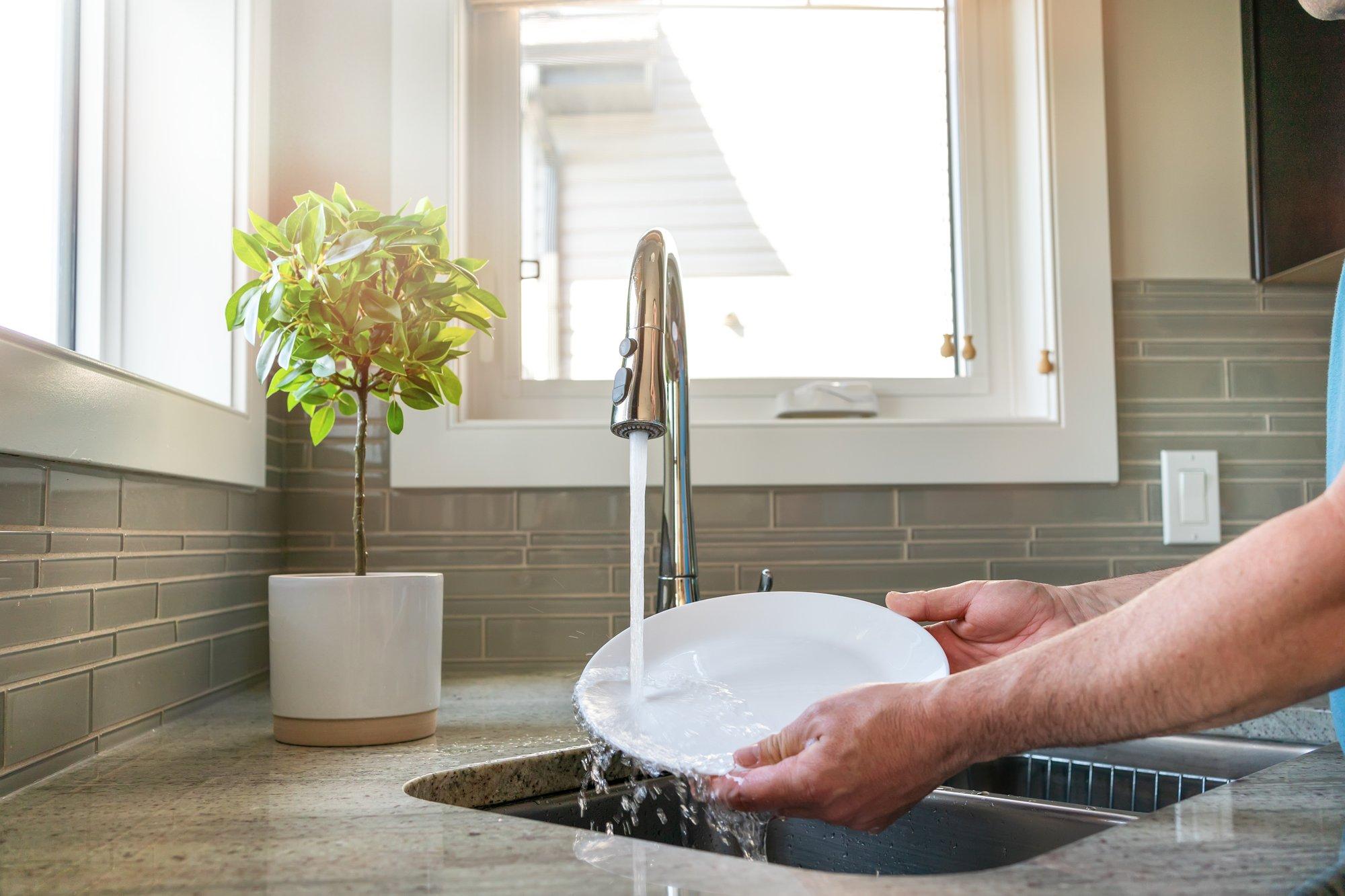 „Mehe poolest võiks üldse tegemata jätta!“ Arutluskoht: naiste ettekujutus vajalikest kodutöödest on kardinaalselt erinev