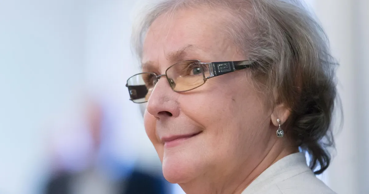 Helgi Sallo: hea, et seal pink oli, muidu oleks tänavale potsatanud!