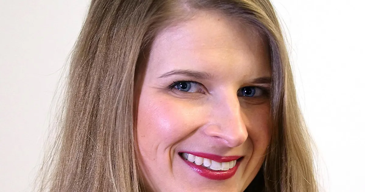 MARION TEDER ⟩ Eakad vajavad koduteenuseid, mitte tingimata hooldekodukohta