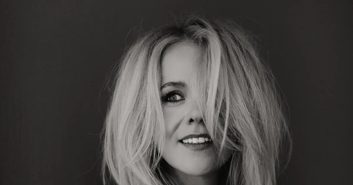 ÕNNESOOVID! ⟩ Lauljatar Marvi Vallaste sai teise lapse