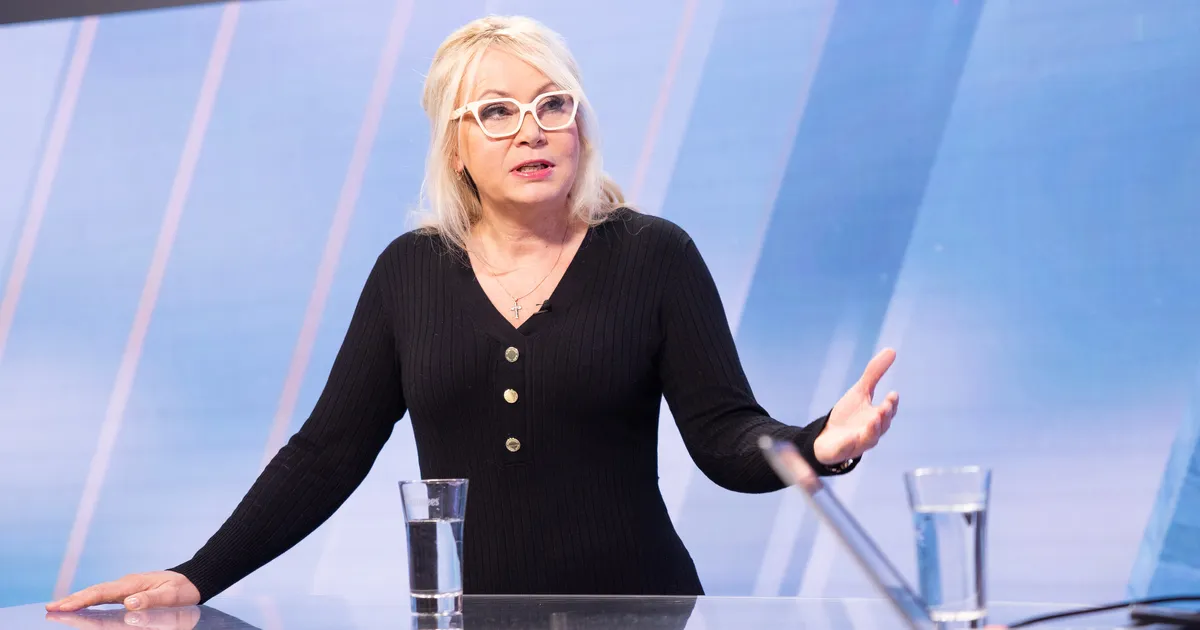 RIINA SOLMAN ⟩ Valitsus katsub hääbuvat sooideoloogiat seadustesse raiuda