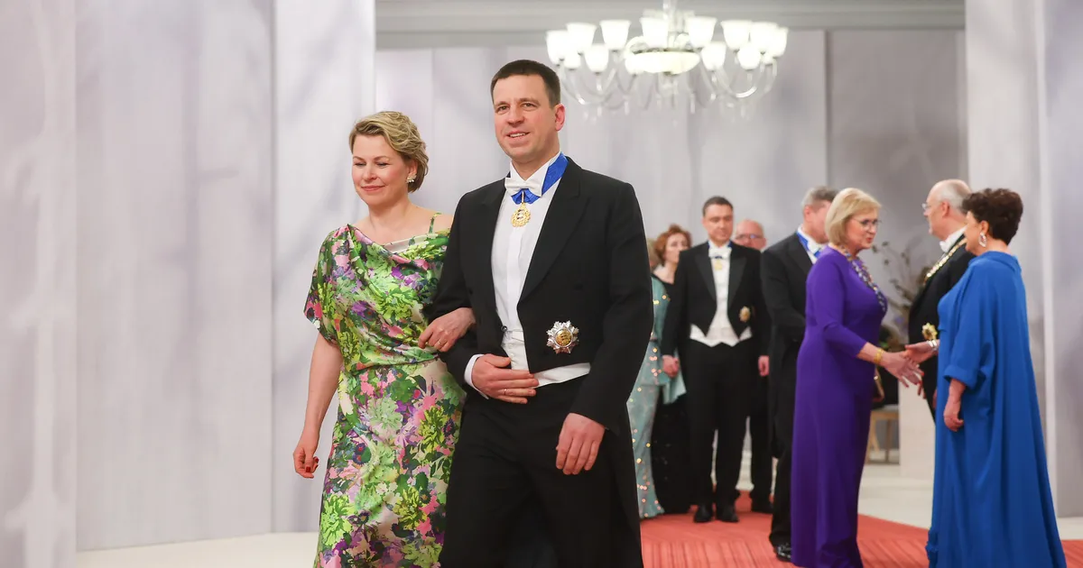 KUI ARMAS ⟩ Europarlamendi saadik Jüri Ratas veedab sõbrapäeva kõige kallimatega: püüan oma elu elada nii, et iga päev oleks ikka sõbrapäev!