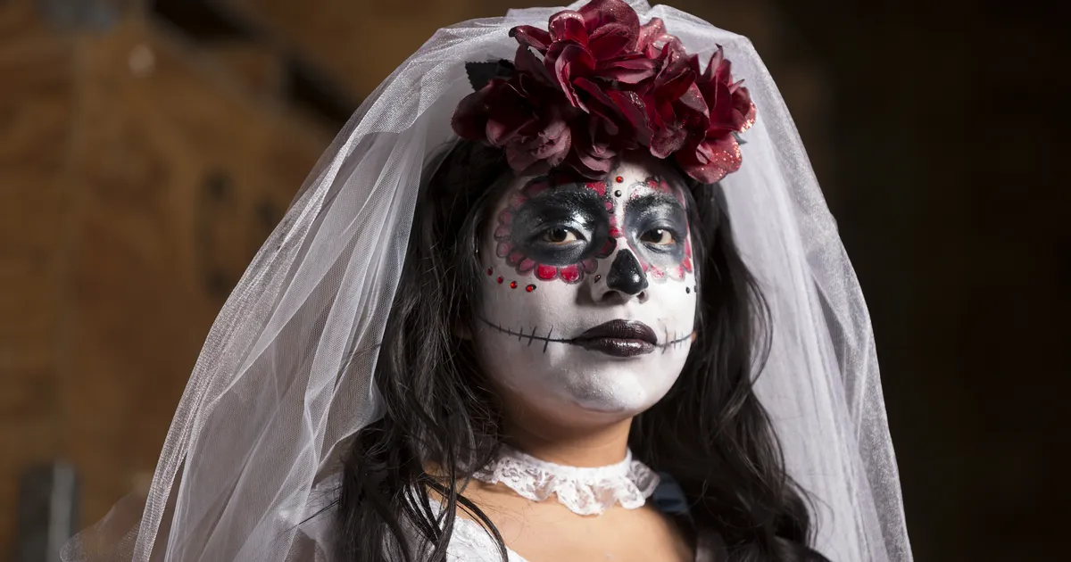 IGAVESED PISARAD ⟩ Lugu naisest, keda Mehhiko emad ja lapsed kõige rohkem kardavad