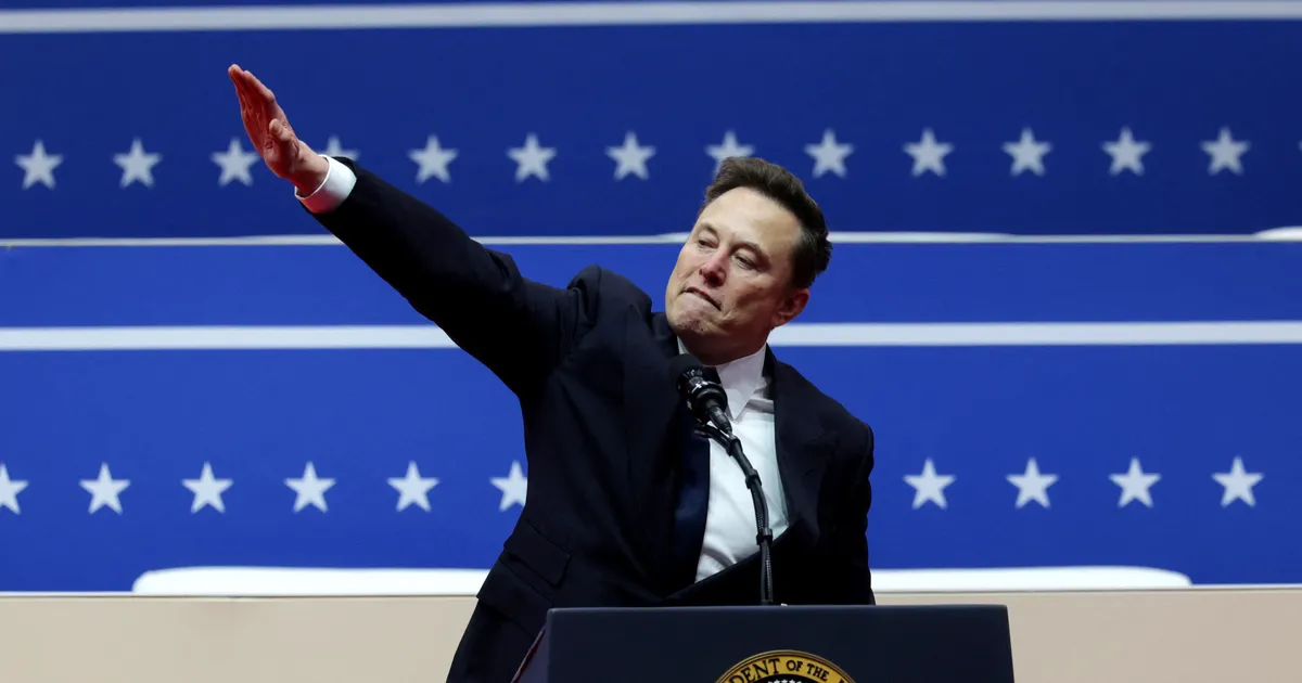 DANIIL MARTIKAINEN-JARLUKOVSKI ⟩ Maailma on haaranud natsipaanika