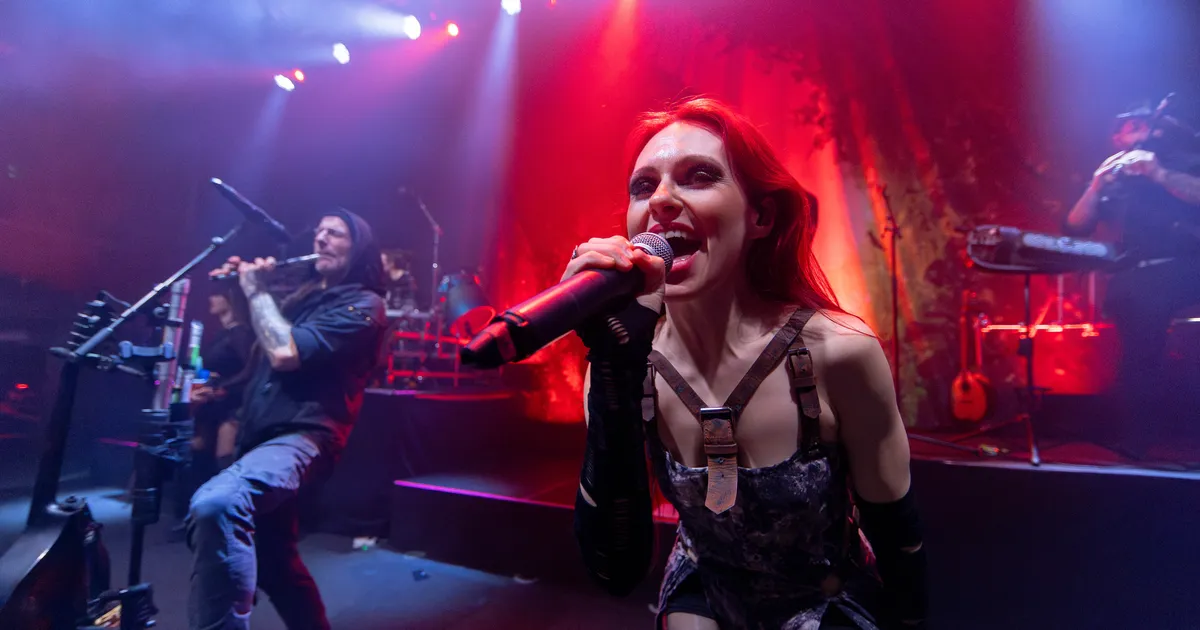 GALERII ⟩ Mägede kutse: Šveitsi metal-muusika legend Eluveitie andis Tallinnas müriseva kontserdi